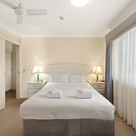 Charlton On The Esplanade Aparthotel Hervey Bay Exterior foto