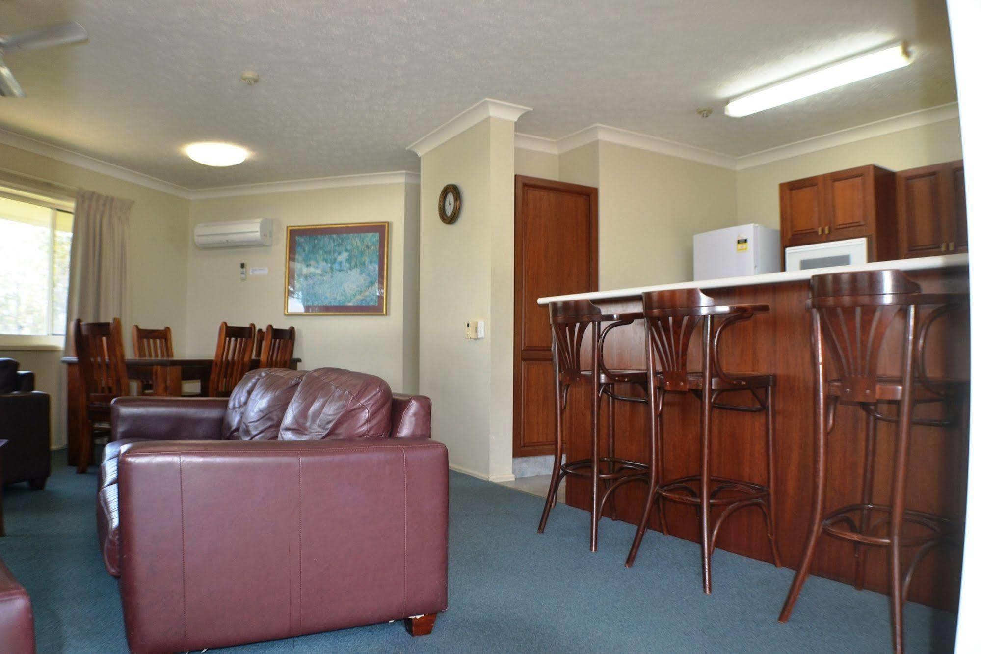 Charlton On The Esplanade Aparthotel Hervey Bay Exterior foto